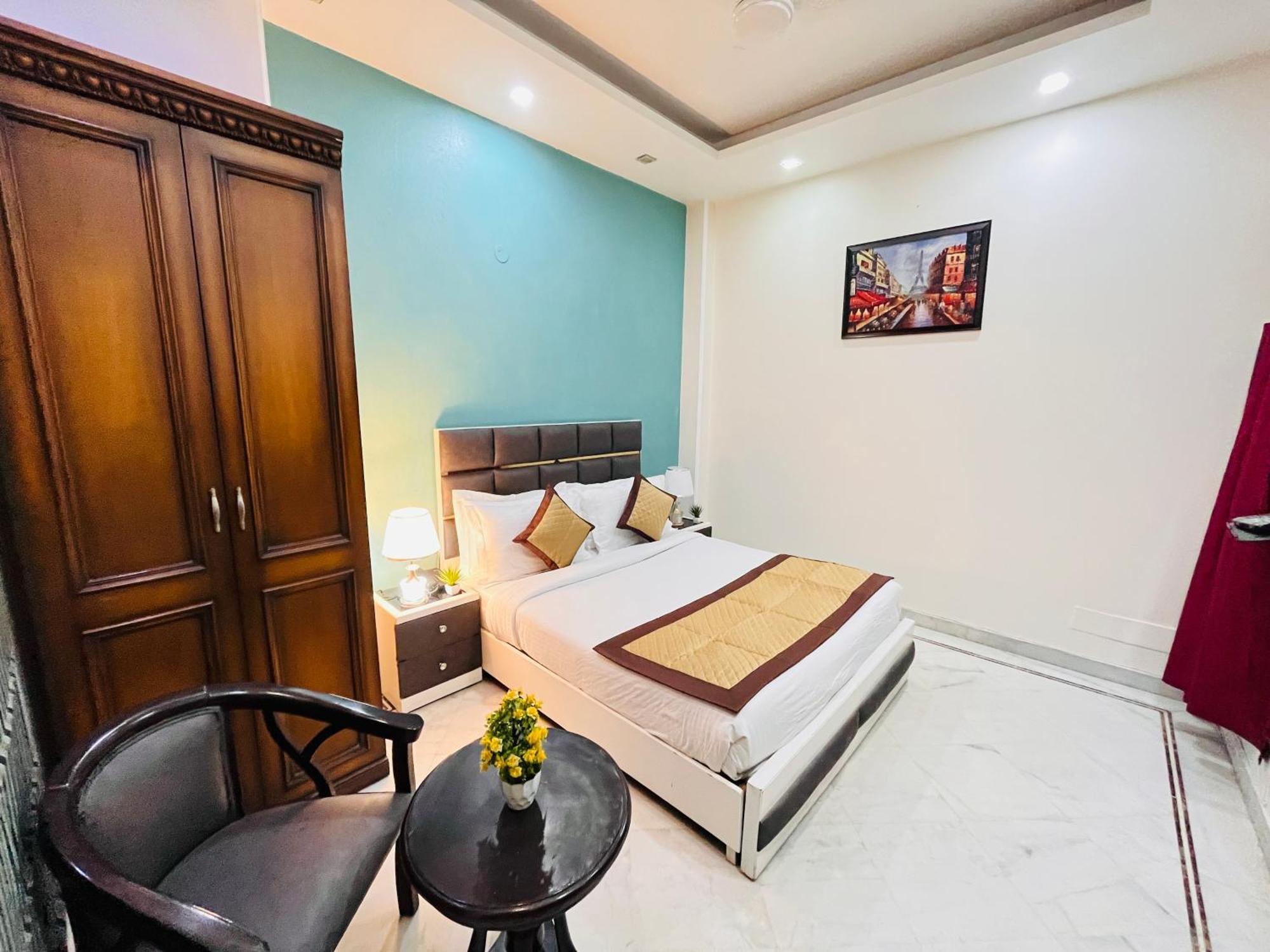 South Inn - Green Park Near Hauz Khas South Delhi นิวเดลี ภายนอก รูปภาพ