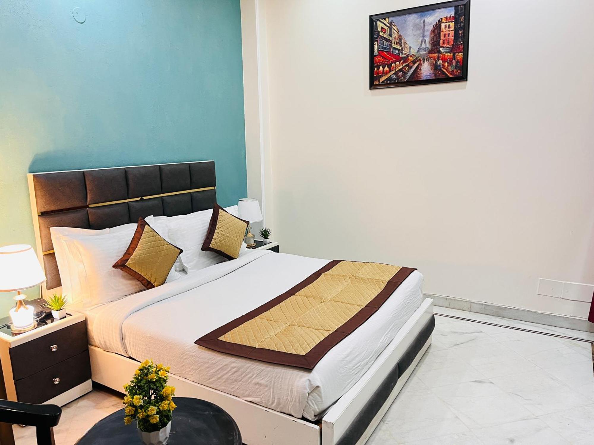 South Inn - Green Park Near Hauz Khas South Delhi นิวเดลี ภายนอก รูปภาพ