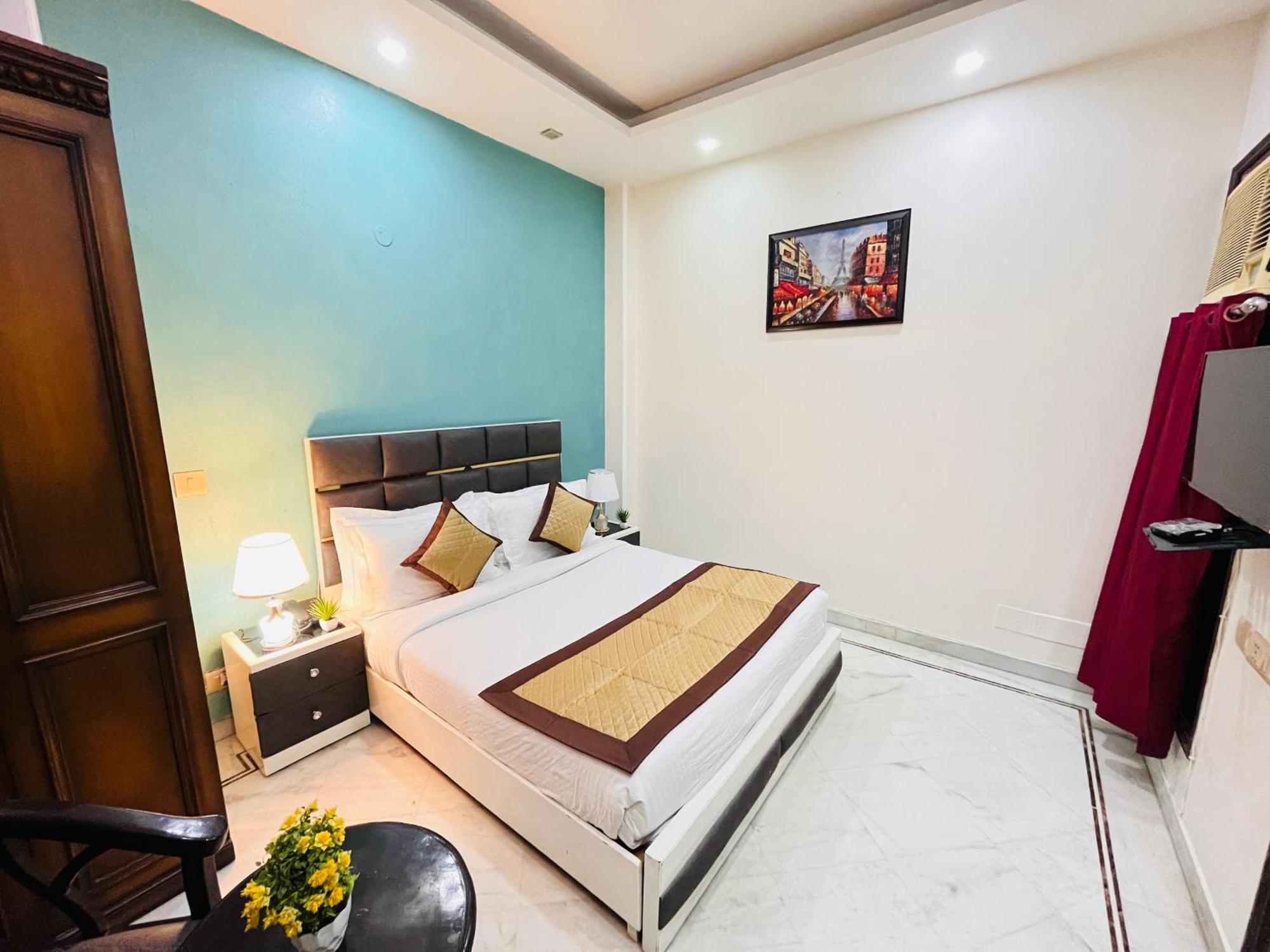 South Inn - Green Park Near Hauz Khas South Delhi นิวเดลี ภายนอก รูปภาพ