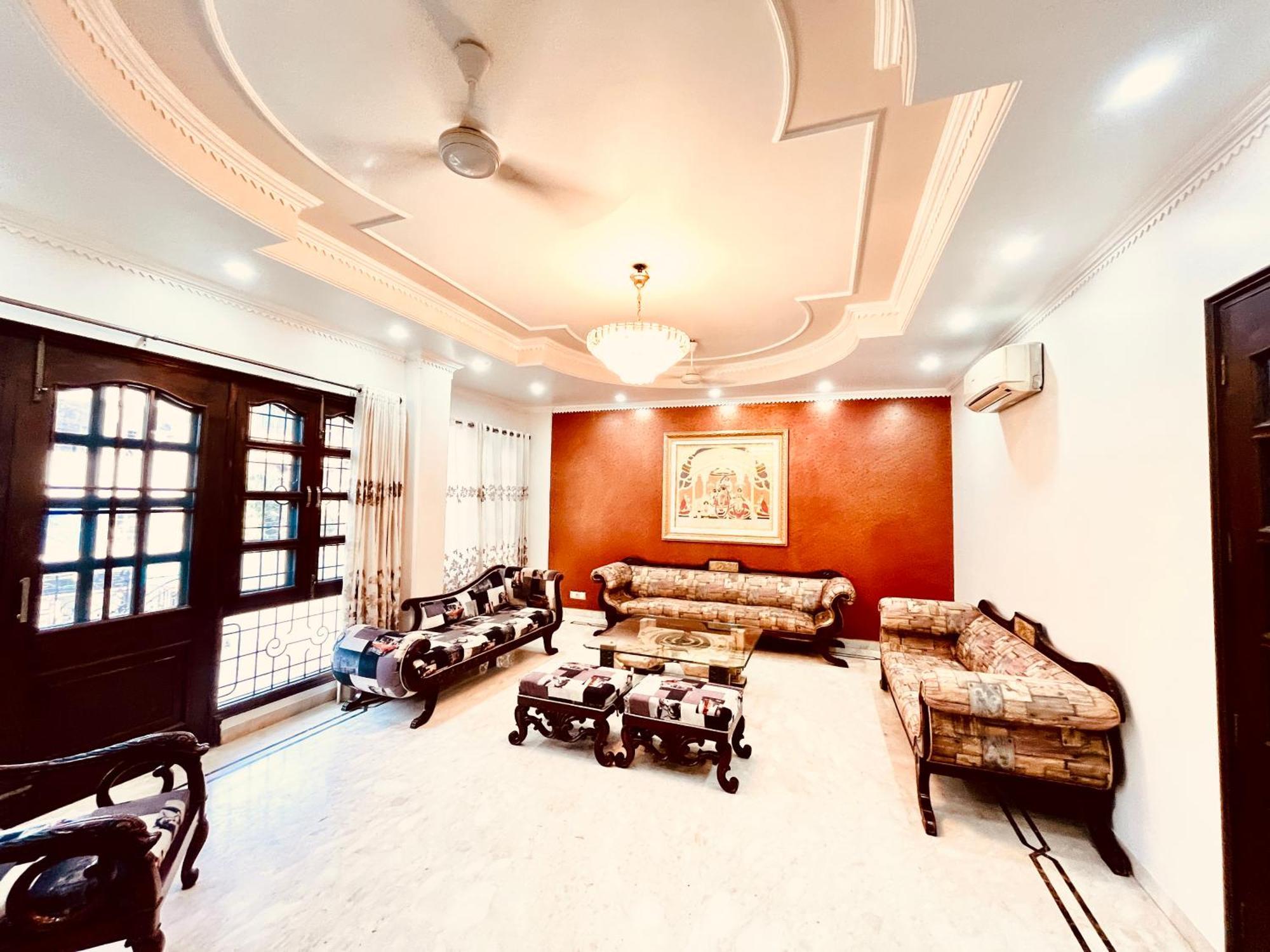 South Inn - Green Park Near Hauz Khas South Delhi นิวเดลี ภายนอก รูปภาพ