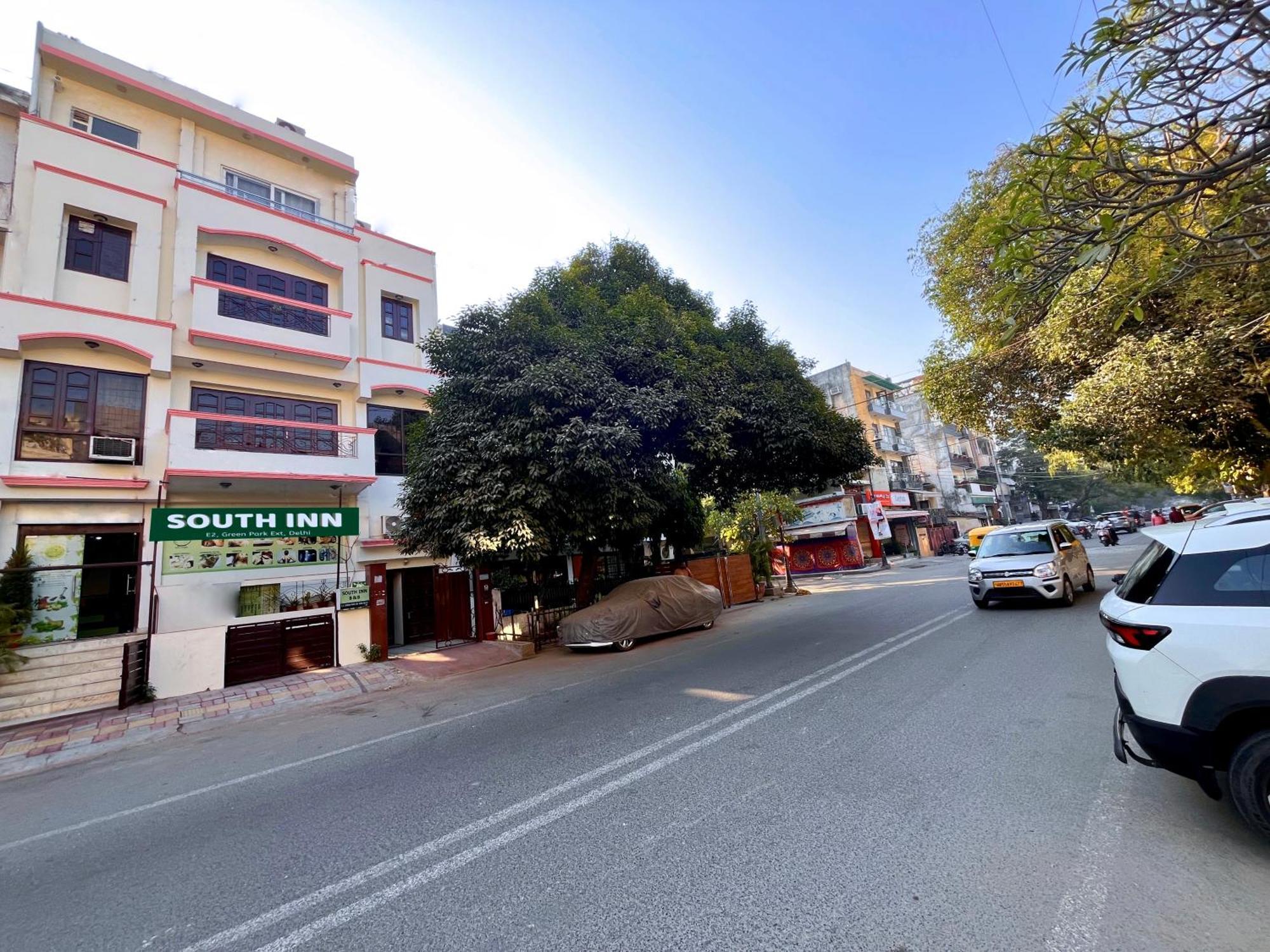 South Inn - Green Park Near Hauz Khas South Delhi นิวเดลี ภายนอก รูปภาพ